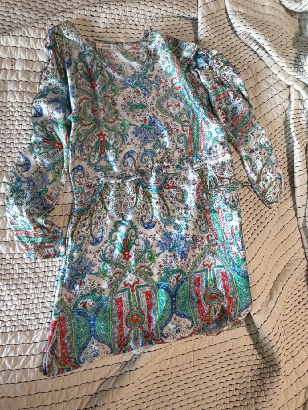 Charming Charlie Long Sleeve Dress in White, Green, Blue, Red